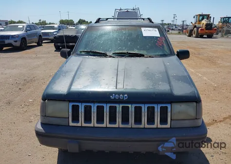 1994 Jeep Grand Cherokee Laredo from USA, damaged, VIN 1J4GZ58S2RC118502